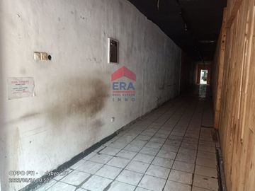 Ruang usaha jln Riau samping kantor pos dan Starbucks