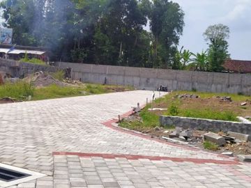 BOSAN NGONTRAK RUMAH DAN INGIN PUNYA RUMAH SENDIRI DI JOGJA ?