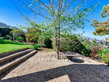 Espectacular Casa en Valle Escondido