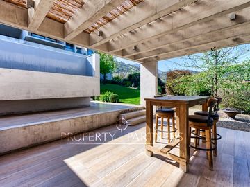 Espectacular Casa en Valle Escondido
