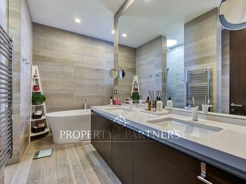 Espectacular Casa en Valle Escondido