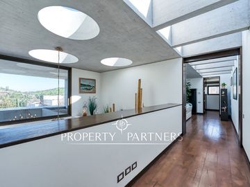 Espectacular Casa en Valle Escondido