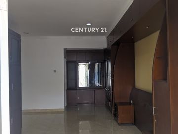 Disewakan Rumah Hook Di Senayan Bintaro Jaya Sektor 9