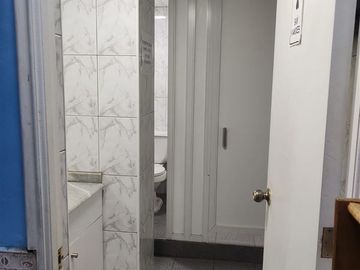 Oficina en Arriendo 115 m2 - Matías Cousiño con Moneda
