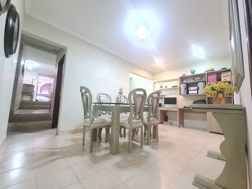 VENTA - BARRIO: LAS COLINAS