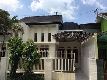 Dijual rumah di Fajar Indah