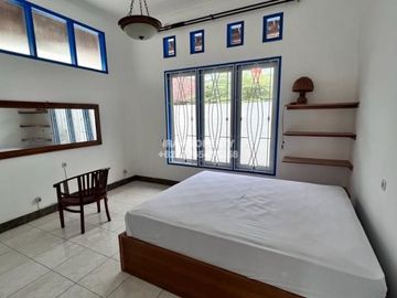 Beachfront villa in Montong, Batulayar near Senggigi
