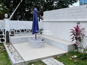 Beachfront villa in Montong, Batulayar near Senggigi
