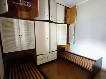 Excelente Casa de 3 ambientes con fondo verde pileta y quincho zona colegio Don Bosco