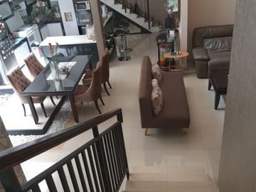 Rumah super LUX sangat nyaman di antapani dekat arcamanik