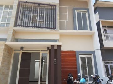 rumah di dau dekat sengkaling harga 600 jt an