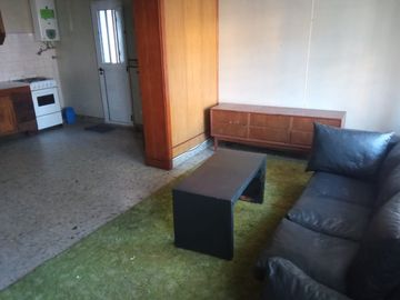 Casa PH en venta en Bernal Oeste