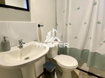 SE VENDE LINDA CASA SECTOR RAUQUEN, CURICO (40339)