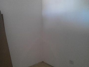 Departamento 3 AMB CON PATIO Y  cochera. tigre. tacuari 255. todo incluido(  no abona expensas. abl agua )