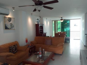 VENTA DEPARTAMENTO AMOBLADO SALINAS, BARRIO SAN LORENZO (EO)