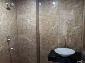 Apartemen Grand Sungkono Lagoon, STRATEGIS