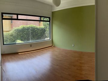 VENDO EXCELENTE CASA EN GUADALUPE INN