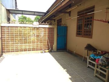 rumah di cipinang jakarta timur siap huni bebas banjir