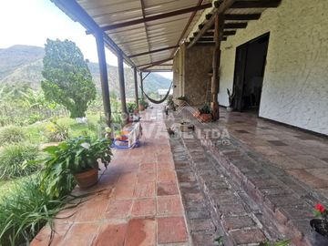 CASA CAMPESTRE en VENTA en Chinácota Vereda Cineral