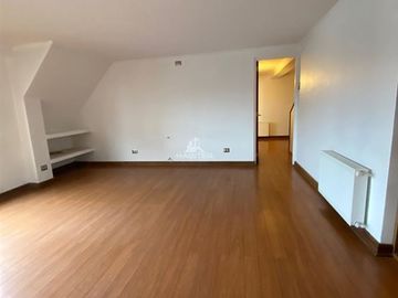 Departamento en Venta en COD36312 Exclusivo departamento, remodelado, sector Colegio Aleman