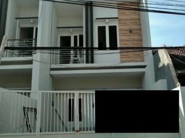 Dijual rumah Pisces tambaksari