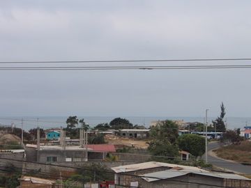 Ballenita: Se Vende Casa Cerca del Mar en Ballenita