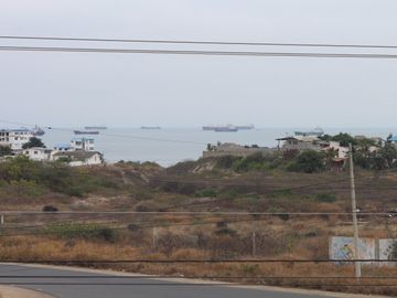 Ballenita: Se Vende Casa Cerca del Mar en Ballenita