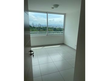 VENTA DE APARTAMENTO CON LINEA BLANCA + CBE VA PORRAS PH TEE ONE