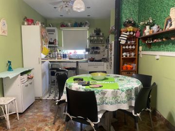 Casa PH en venta en Castelar Sur