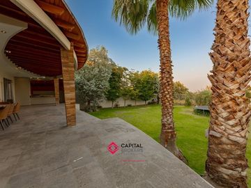 CASA DE LUJO CON VISTA PANORAMICA EN EL PALOMAR