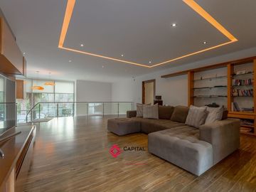 CASA DE LUJO CON VISTA PANORAMICA EN EL PALOMAR