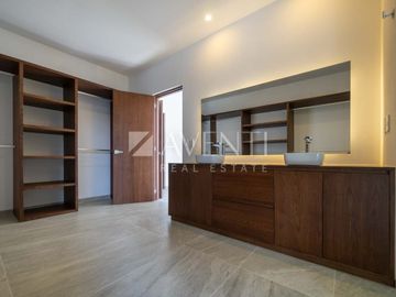 Casa en venta, Lagos del Sol Residencial, Cancún Quintana Roo.