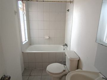 Casa 3 dorm 3 baños, La Pileta, sector Plaza Viva Pte Alto