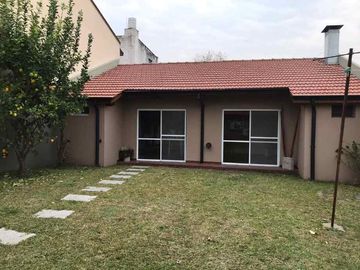 Casa en venta en Lomas de Zamora Oeste