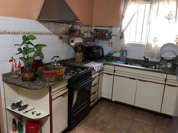 Casa en venta en Lomas de Zamora Oeste