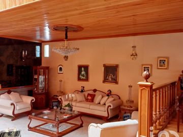 Casas en Venta en La Calera Puebla canche de fronton y gran jardin, gym, amueblada, oportunidad