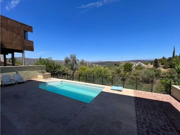 VENTA CASA 3 DORMITORIOS CON FINANCIACION VILLA CARLOS PAZ