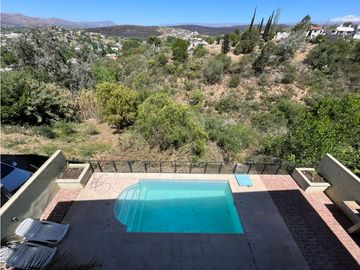 VENTA CASA 3 DORMITORIOS CON FINANCIACION VILLA CARLOS PAZ