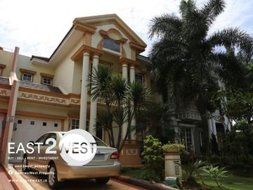 Dijual Rumah Virginia Lagoon BSD City Tangerang Selatan 2 Lantai Fully Furnished Siap Huni Kondisi Maspih Tersewa