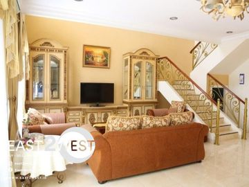Dijual Rumah Virginia Lagoon BSD City Tangerang Selatan 2 Lantai Fully Furnished Siap Huni Kondisi Maspih Tersewa