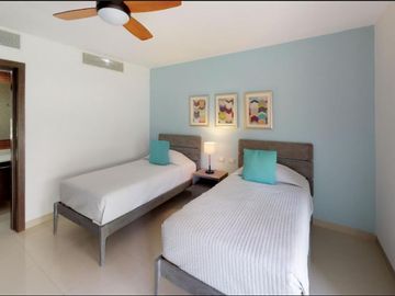 Condominio frente al mar con alberca privada, 3,000 m2 de Albercas, campo de Gol