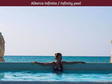 Condominio frente al mar con alberca privada, 3,000 m2 de Albercas, campo de Gol