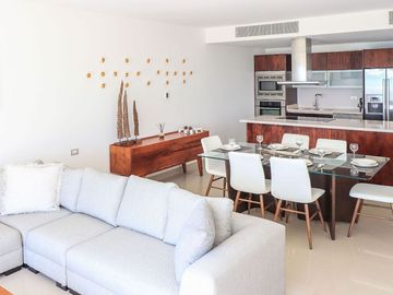 Condominio frente al mar con alberca privada, 3,000 m2 de Albercas, campo de Gol