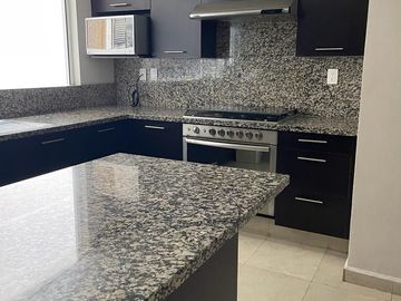 DEPARTAMENTO EN VENTA EN BOSQUE ALTO