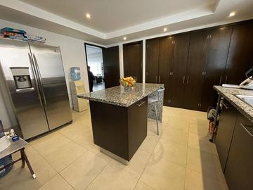 DEPARTAMENTO EN VENTA EN BOSQUE ALTO