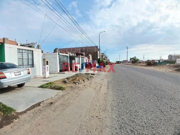 🚨 ¡OPORTUNIDAD UNICA EN AREVALO! 🚨

📍 Ubicación estratégica con proyección: Av. Gran Separadora Industrial, Manuel Arévalo II Etapa

📐 Área de Ter