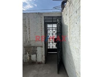 🚨 ¡OPORTUNIDAD UNICA EN AREVALO! 🚨

📍 Ubicación estratégica con proyección: Av. Gran Separadora Industrial, Manuel Arévalo II Etapa

📐 Área de Ter