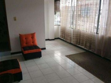 CASA  COMERCIAL  RENTABLE  EN VENTA EN EL BARRIO FLORARÍA, CIUDAD BOGOTA