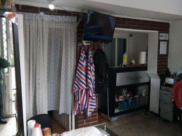 CASA  COMERCIAL  RENTABLE  EN VENTA EN EL BARRIO FLORARÍA, CIUDAD BOGOTA