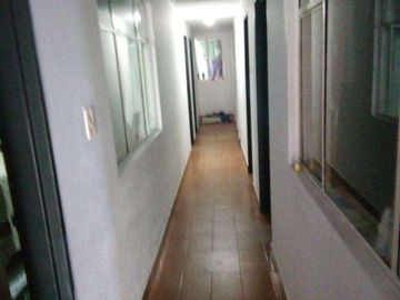 CASA  COMERCIAL  RENTABLE  EN VENTA EN EL BARRIO FLORARÍA, CIUDAD BOGOTA